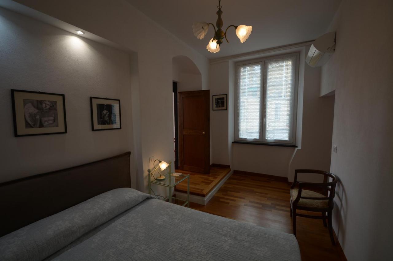 Soana Apartment Genoa Luaran gambar