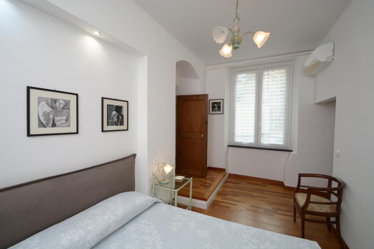Soana Apartment Genoa Luaran gambar