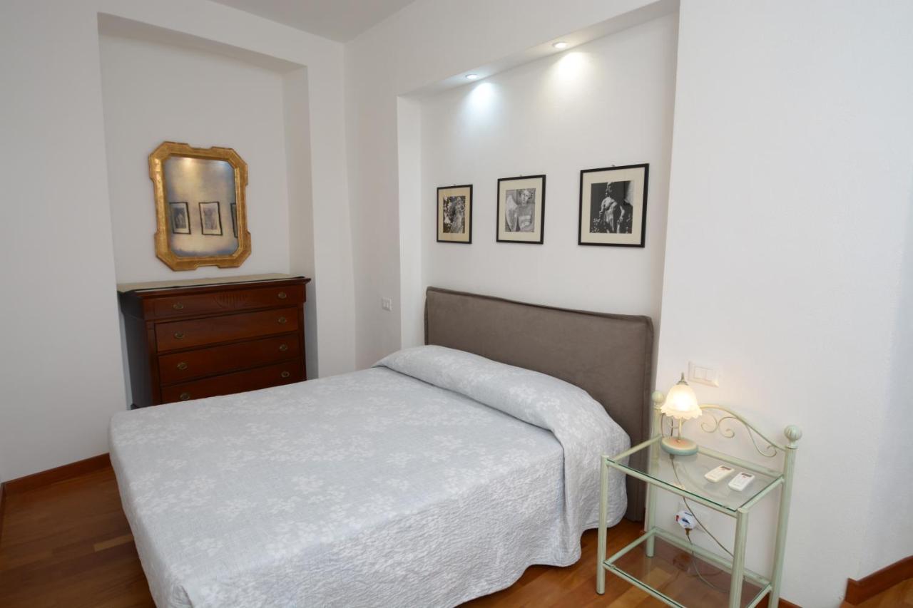 Soana Apartment Genoa Luaran gambar